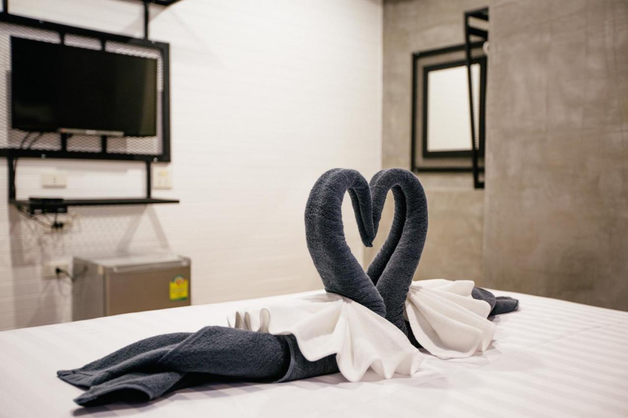 Mania Guesthouse Тау Экстерьер фото