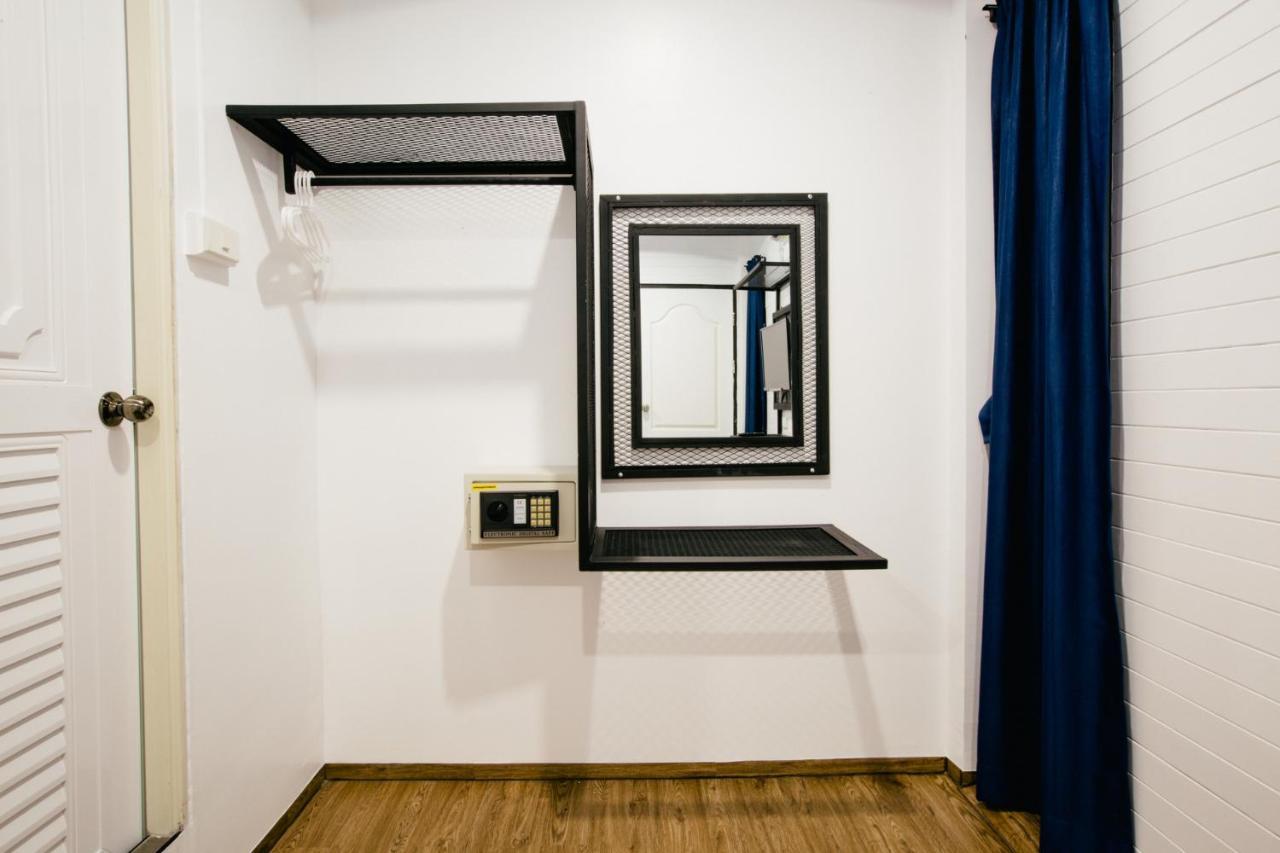 Mania Guesthouse Тау Экстерьер фото