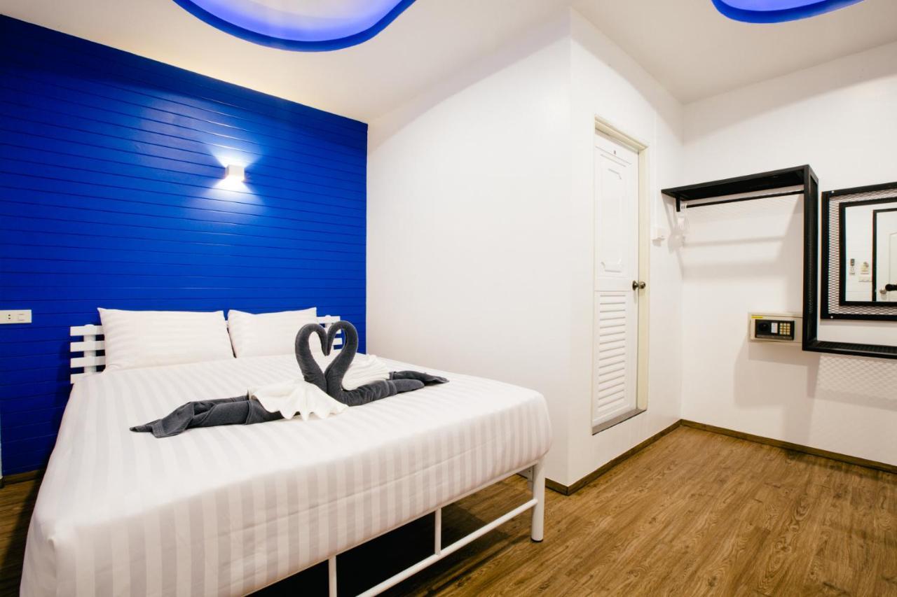 Mania Guesthouse Тау Экстерьер фото