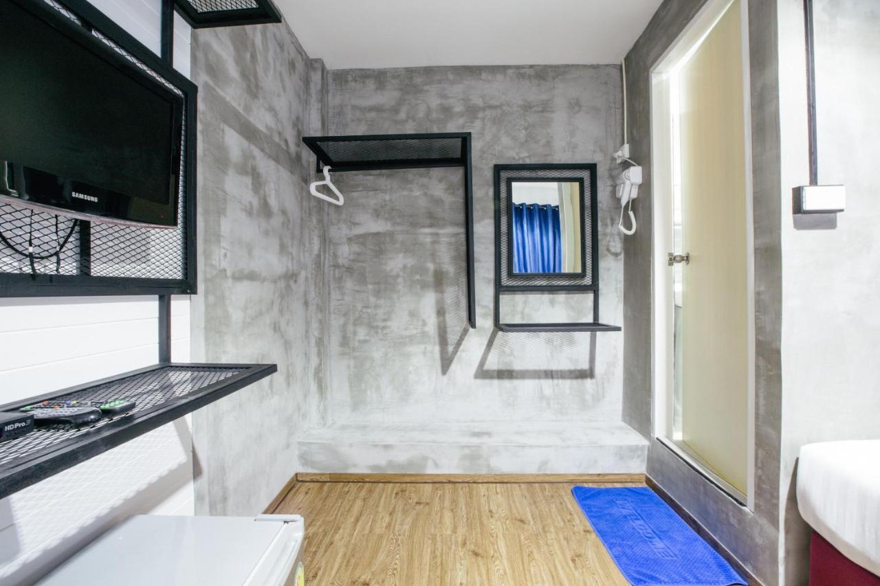 Mania Guesthouse Тау Экстерьер фото