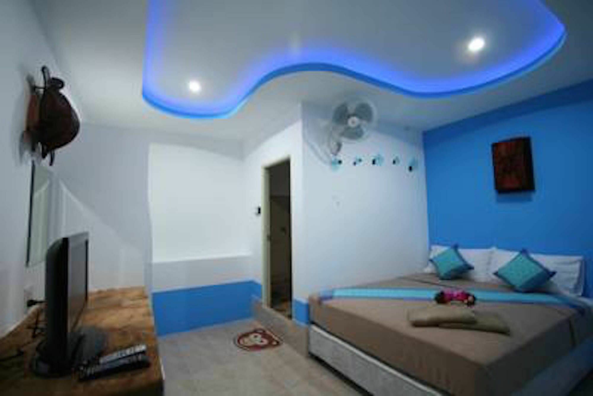 Mania Guesthouse Тау Экстерьер фото